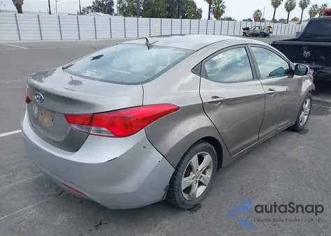 2014 Hyundai Elantra Se из США, поврежденный, VIN 5NPDH4AE1EH480300